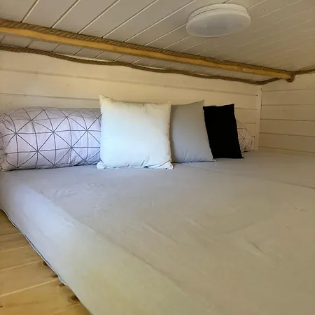 Tiny House - Karlovarsky Kraj Loket Διαμέρισμα *